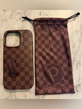 Loopy Case iPhone 16 Pro (Righty)